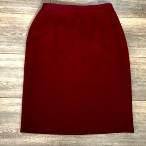 Ann Taylor pencil skirt size 2